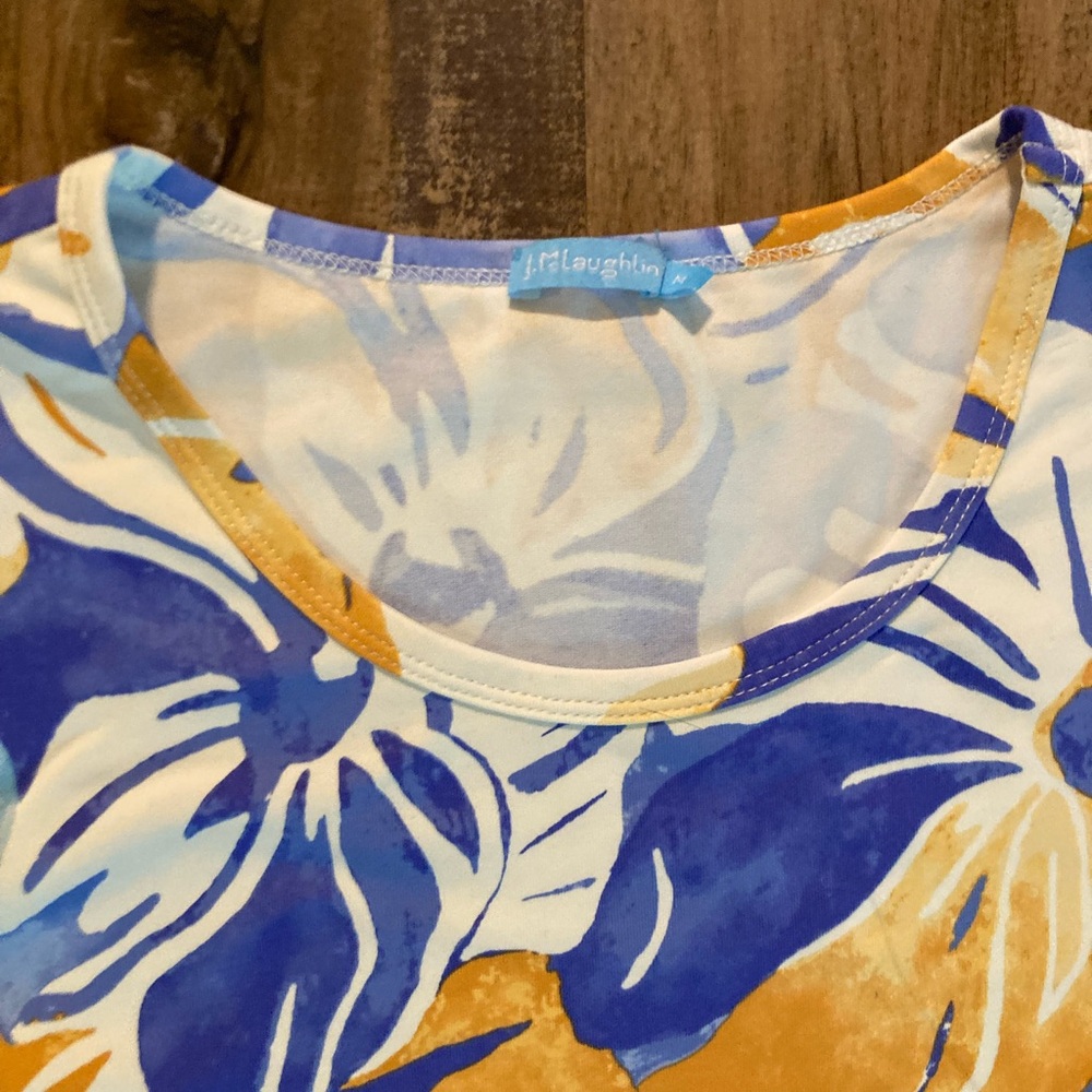 J McLaughlin Catalina Cloth Floral Watercolor Scoop Neck Top Resort Luxury EUC - Picture 8 of 13